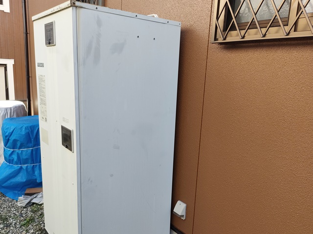 電気温水器交換前