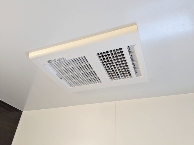 一宮市 浴室暖房乾燥機 施工前