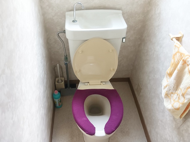 名古屋市熱田区 トイレ交換工事 施工前